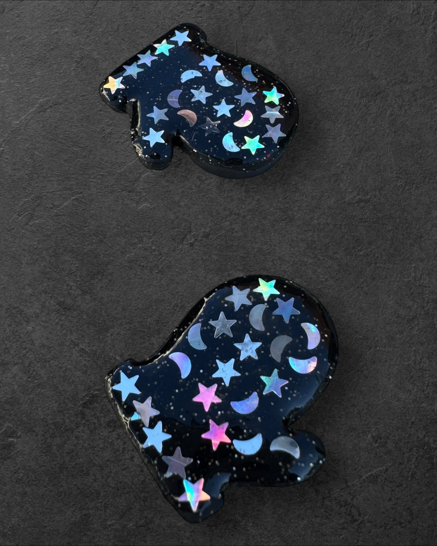 Stary Night Mittens Black Polymer Clay Glove Magnet – Handmade Decor