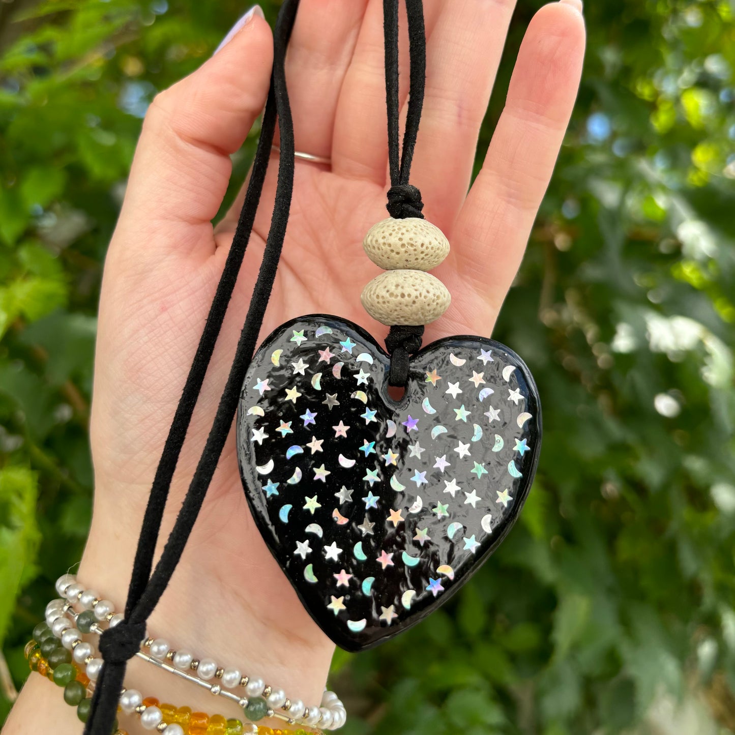 Heart Star & Moon Black Heart Clay Car Essential Oil Diffuser – Home Ornament & Hanging Decoration