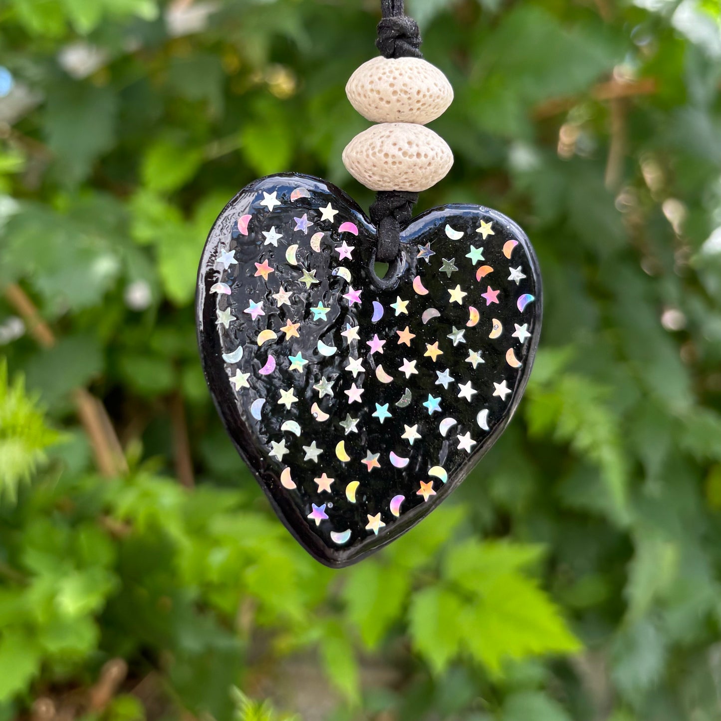 Heart Star & Moon Black Heart Clay Car Essential Oil Diffuser – Home Ornament & Hanging Decoration